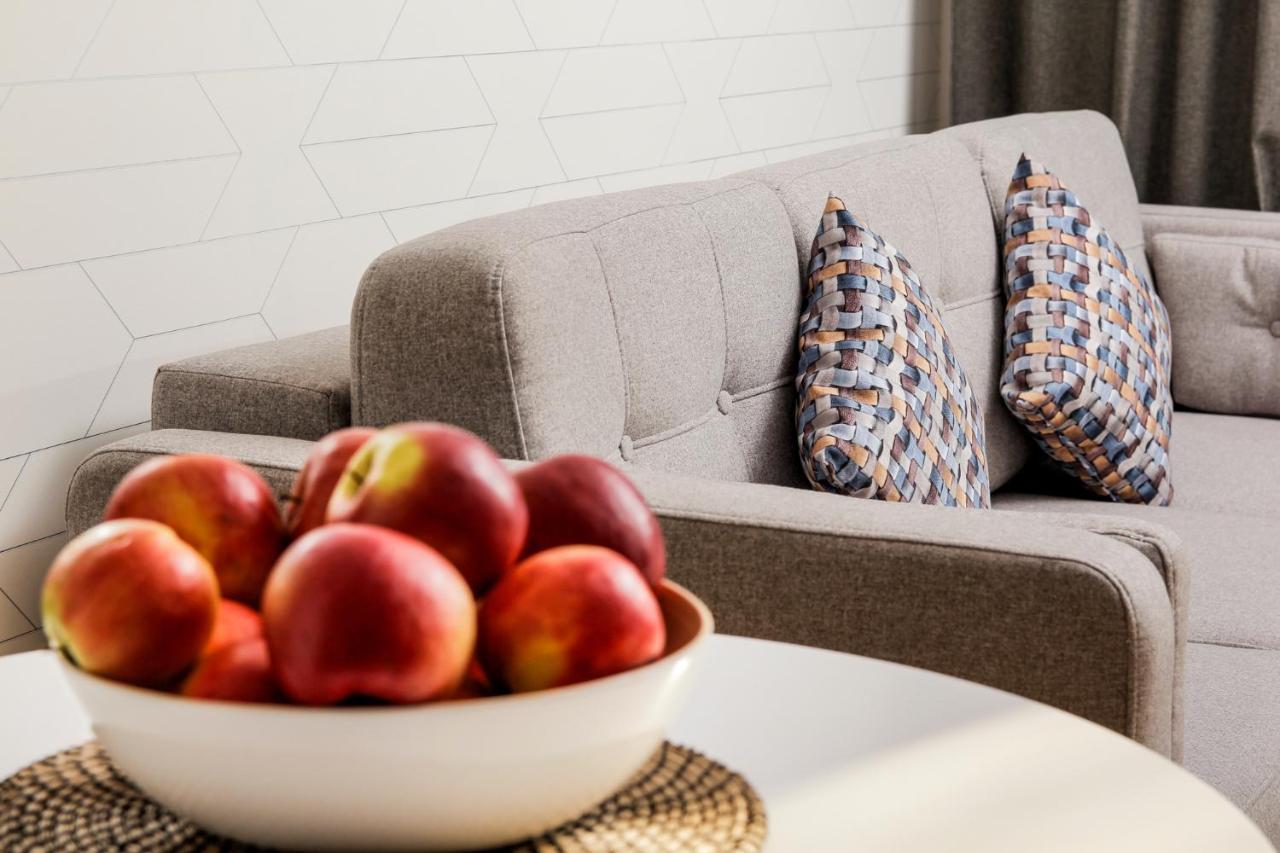 Nowogrodzka 17 Studio By Homeprime Warsaw Ngoại thất bức ảnh